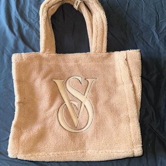 NEW Victoria's Secret Tan Sherpa Tote Bag Large Fur Tote Snap Closure VS Logo - Picture 5 of 13